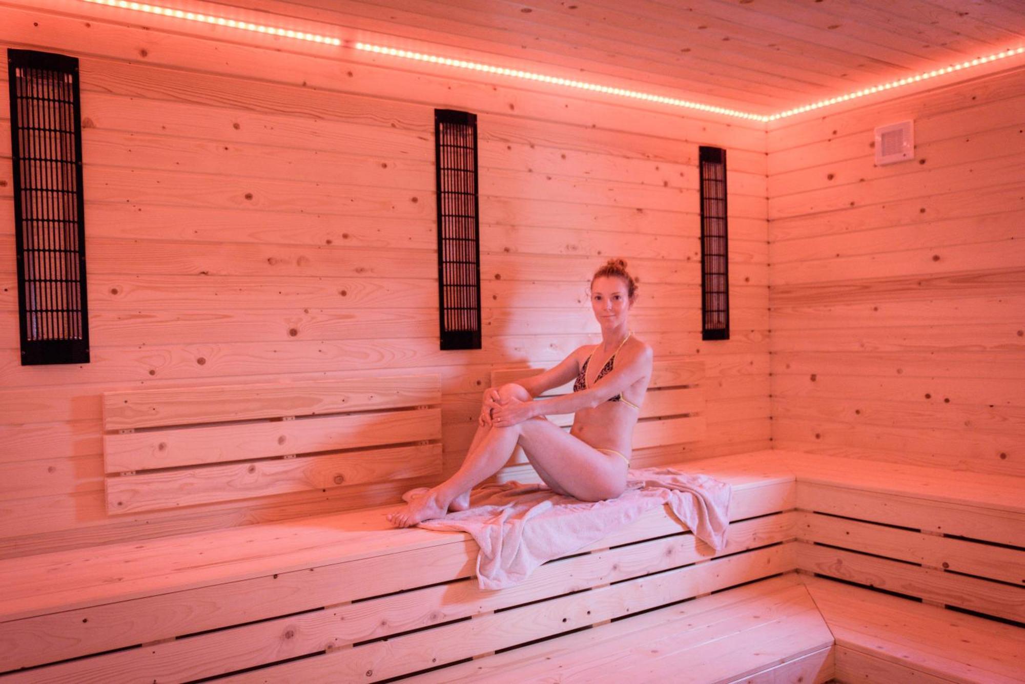 Wellness Resort Szecseny Jögödfürdő Værelse billede